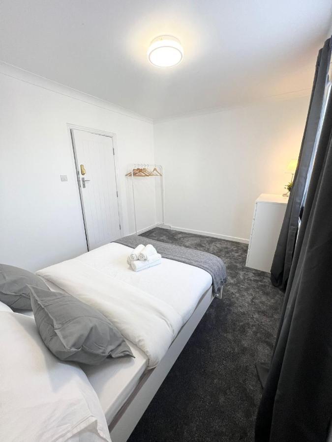 Отель Stunning Flat In Greater Лондон Экстерьер фото